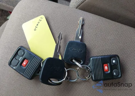 2000 Ford Ranger Xl/Xlt z USA, uszkodzony, nr VIN 1FTYR14V1YPC17872